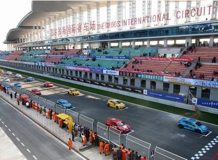 鄂爾多斯國際賽車城板式換熱機組